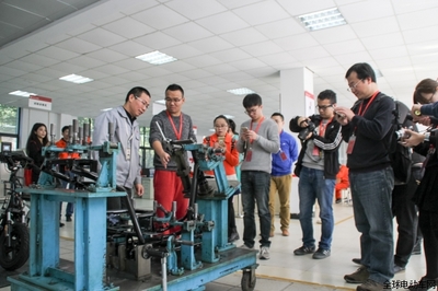 小牛“行”專業化工廠成為行業標桿，互聯網銷售引領新潮流